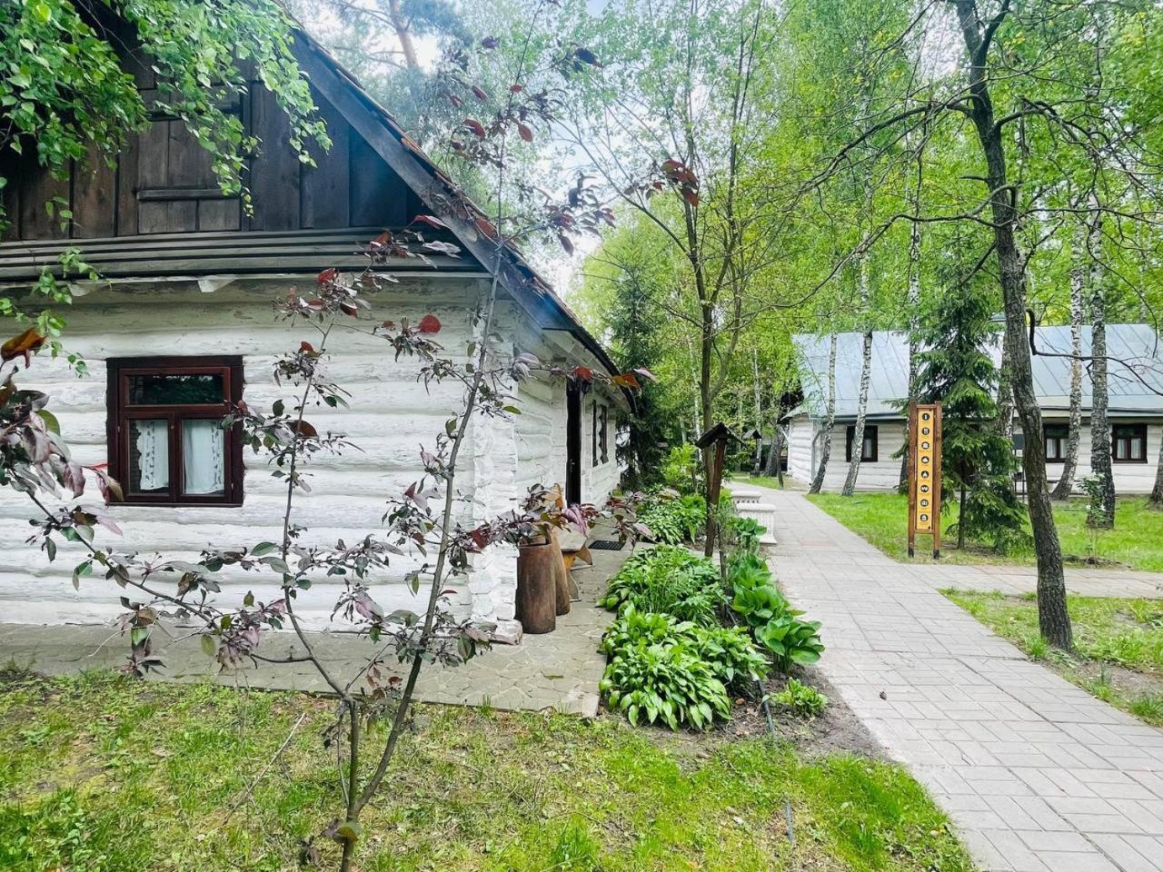 Hotel Ethno Complex Ukrayinske Selo Buzovaya Exterior foto